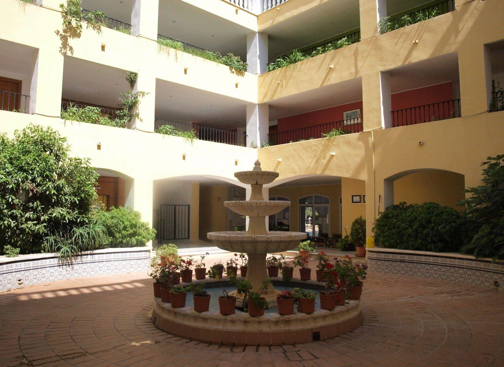 AlcossebreApcostas - San Antonioアパートメント エクステリア 写真
